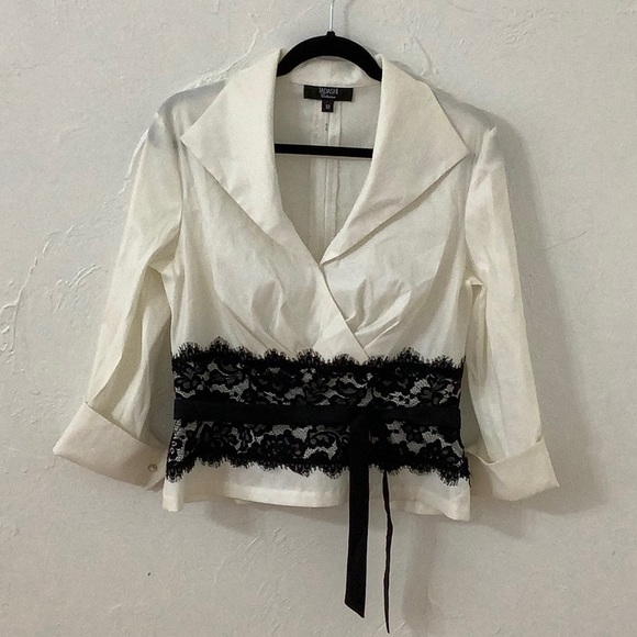 Tadashi Black & White lace trim v-neck 3/4 sleeve Evening blouse SZ 10 EUC - Picture 12 of 13